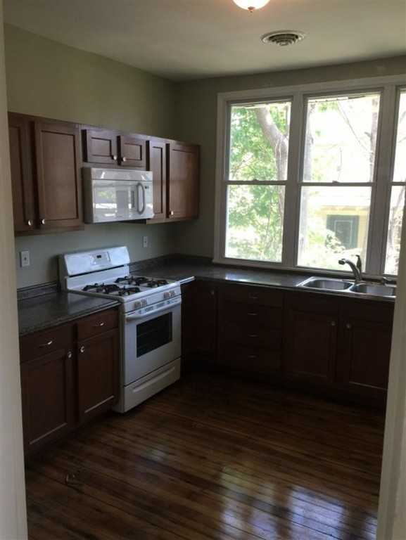 2 Kent St #1 - Photo 2 of 9