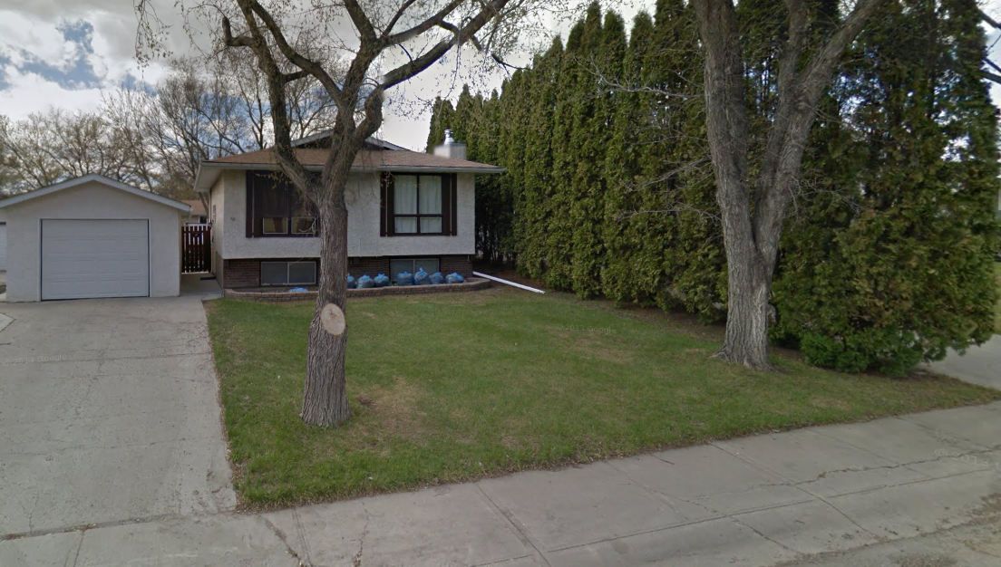 15 Sandison Cres Apartments in Walsh Acres Lakeridge, Regina, SK S4R