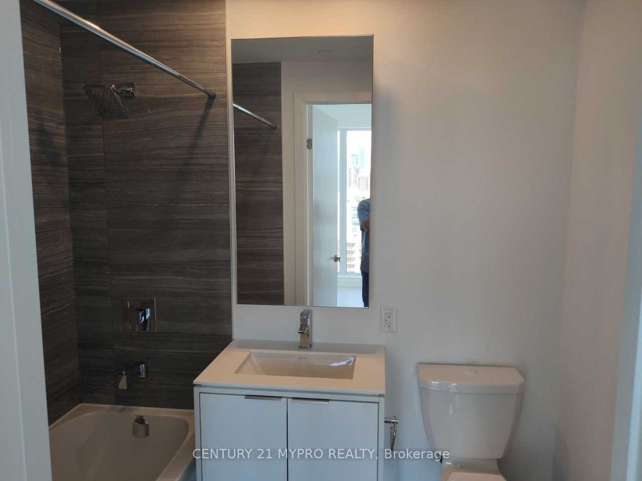 77 Shuter Street #2313 - Photo 3 of 5