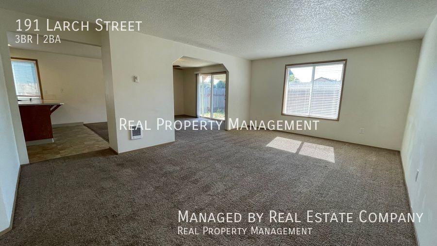 191 Larch St - Photo 2 of 21