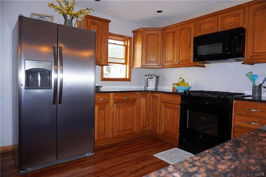 17 Seymour St #NA - Photo 3 of 11