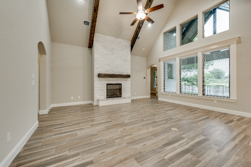 8140 Money Ln - Photo 2 of 20