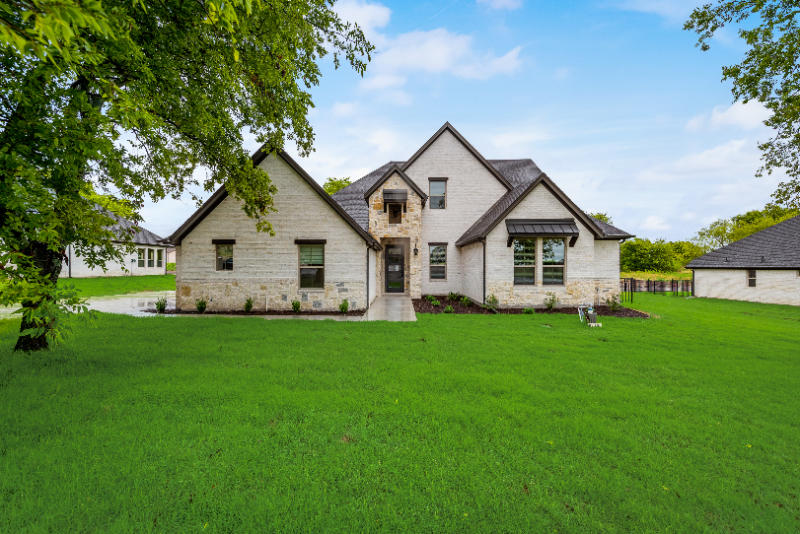 8140 Money Ln - Photo 4 of 20