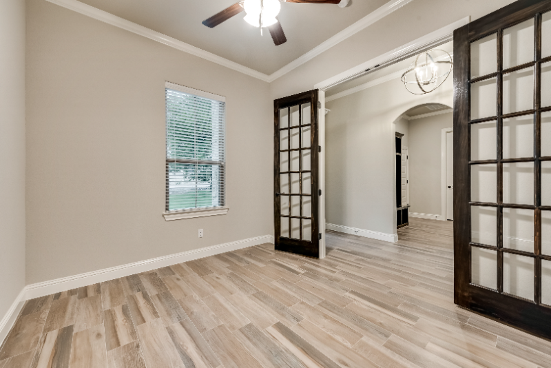 8140 Money Ln - Photo 6 of 20