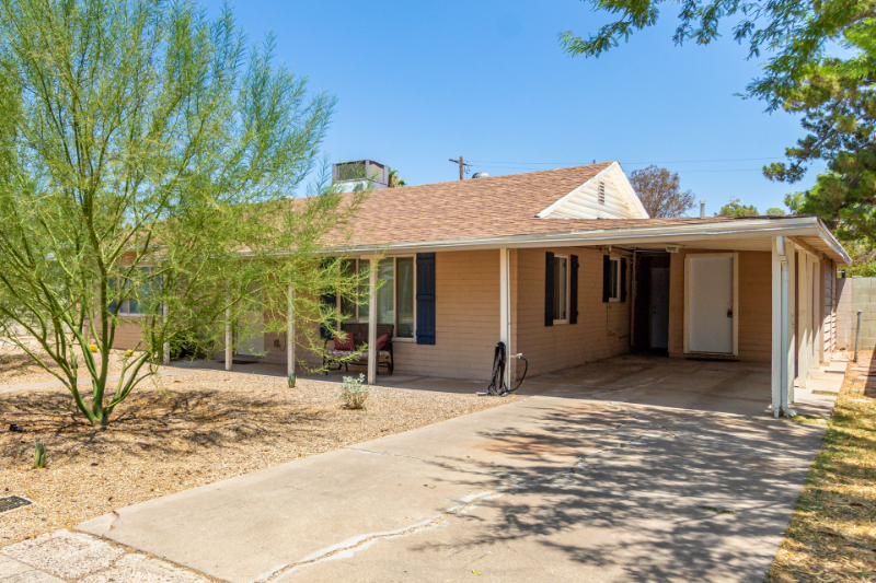 1019 S Una Ave - Photo 3 of 24