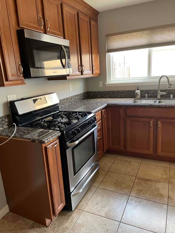 15030 Reedley St #E - Photo 3 of 17