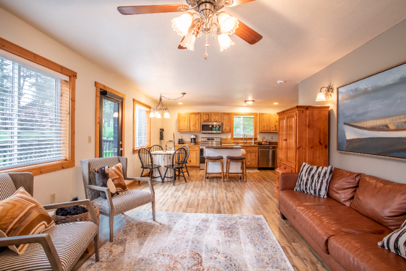 284 Lake Blaine Dr - Photo 2 of 16