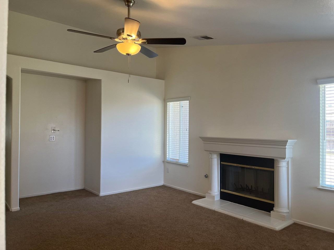 950 Geneva Drive #1 - Photo 3 of 26