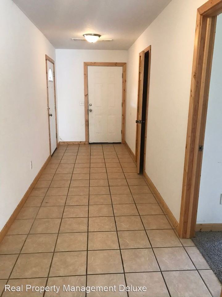 Stonewood Court - Photo 3 of 21