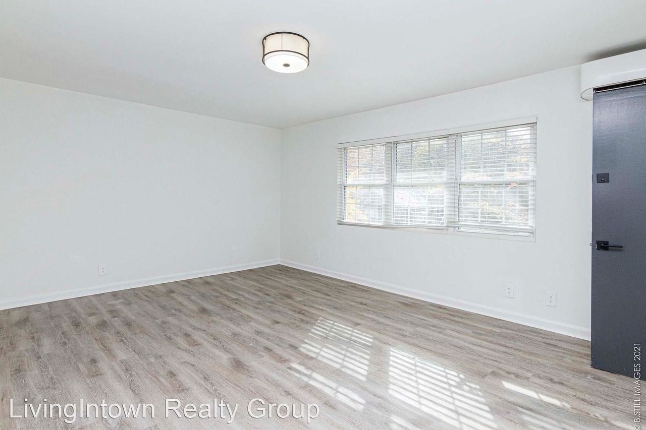 401 Clifton Road - Photo 2 of 8