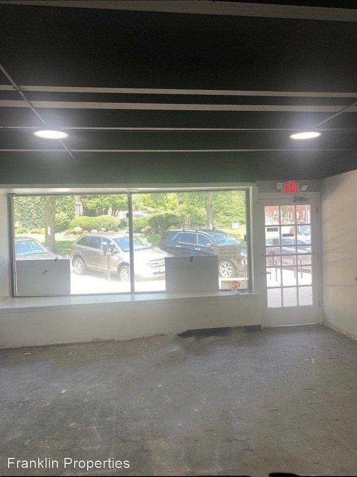 1030/1034 College Ave - Photo 2 of 4
