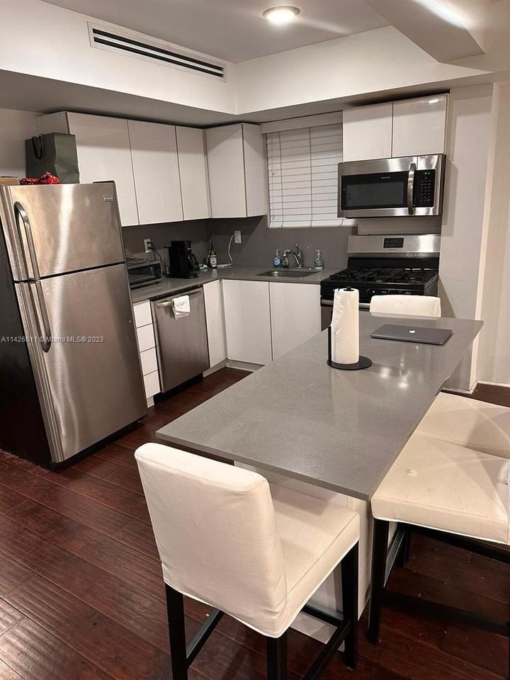 7333 Dickens Ave #2 - Photo 2 of 8