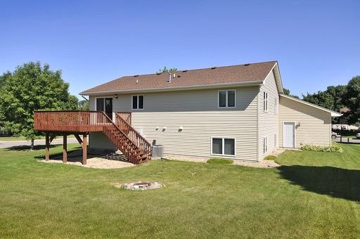 1525 Springwood Ln - Photo 2 of 11