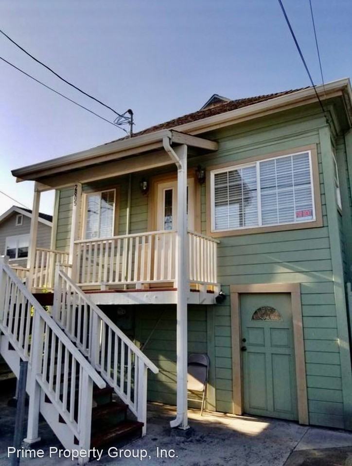 2805 E 9th St - Photo 2 of 21