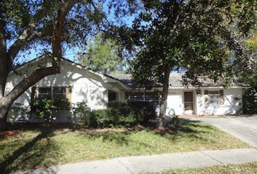 1951 Blue Heron Way - Photo 2 of 15