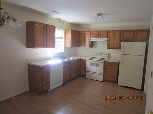 540 Monticello Ave #A - Photo 3 of 6