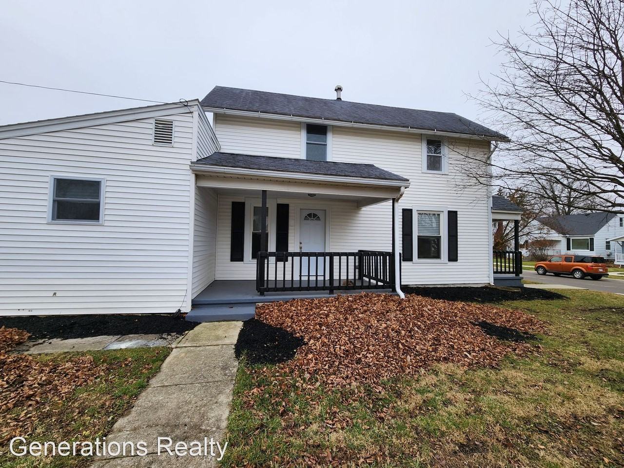 210 Uhler Ave - Photo 2 of 17