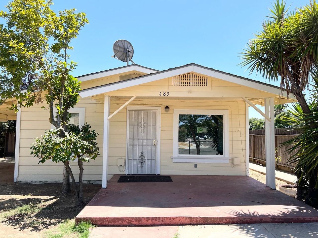 489 W. Pinedale Apartments 489 W Pinedale Ave, Fresno, CA 93650 Zumper