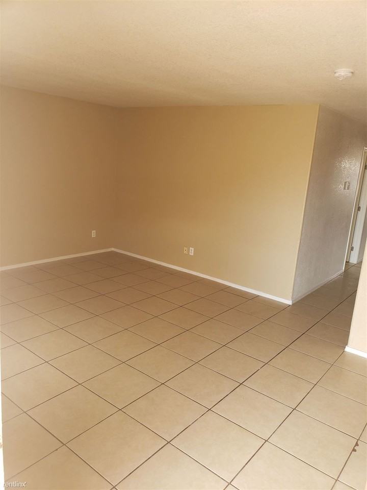 114 S Picacho Heights Rd - Photo 2 of 12