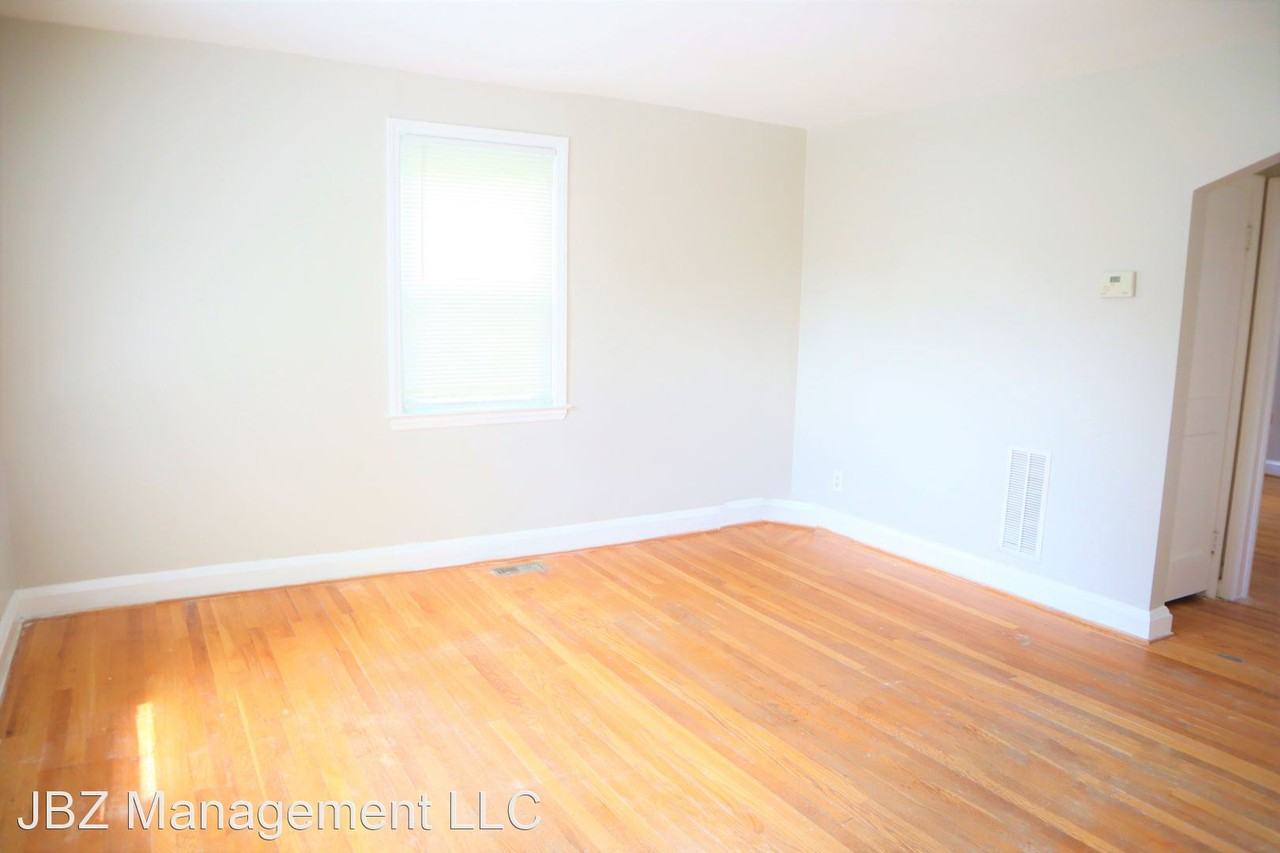 908 Dartmouth Rd - Photo 2 of 12