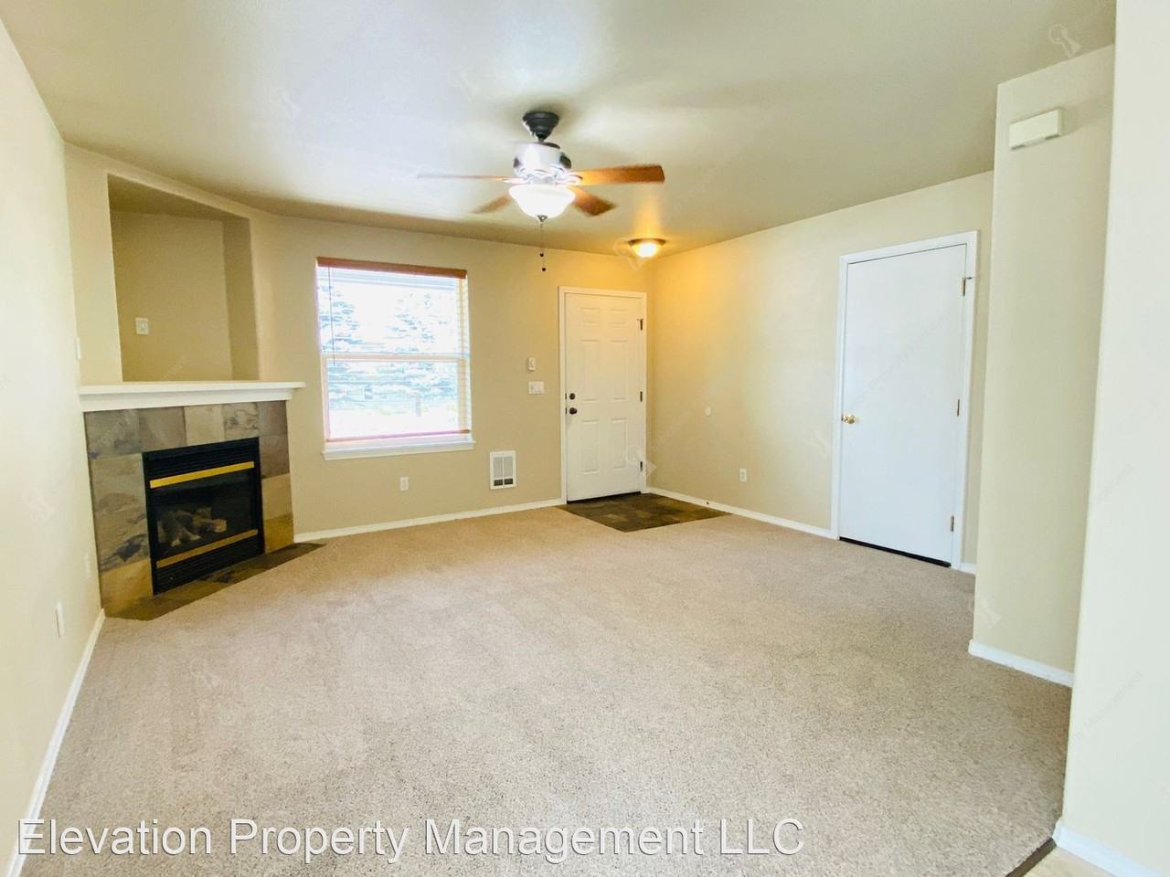 3167 Ne Wells Acres Rd - Photo 2 of 17