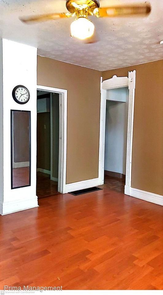 126 Nassau St - Photo 2 of 14