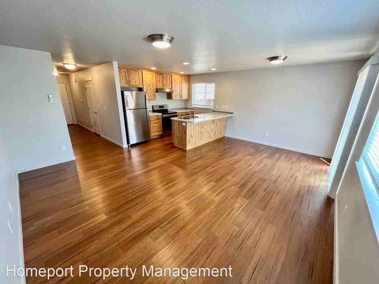 6219 Ne William R Carr St - Photo 3 of 19