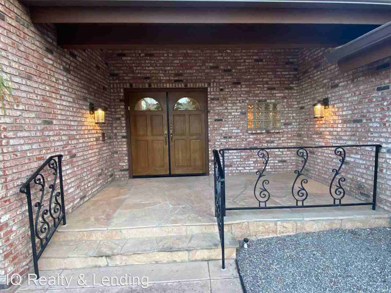 1421 Fuerte Heights Ln - Photo 3 of 28