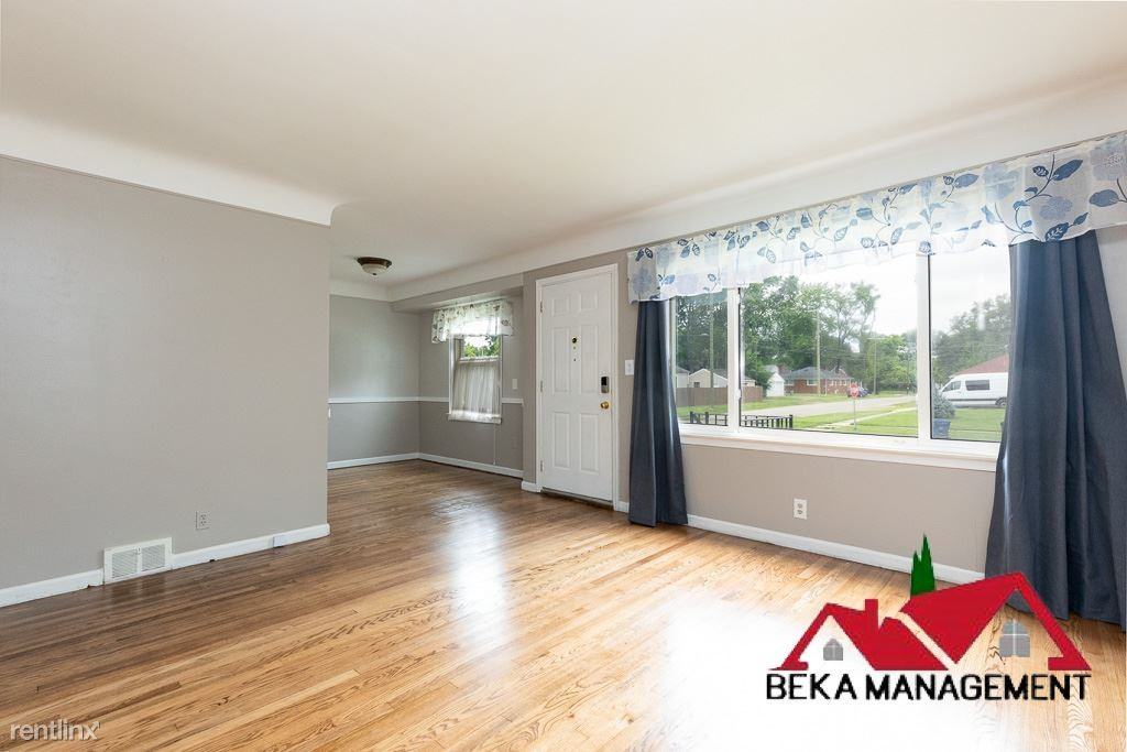 18802 Lennane - Photo 3 of 21