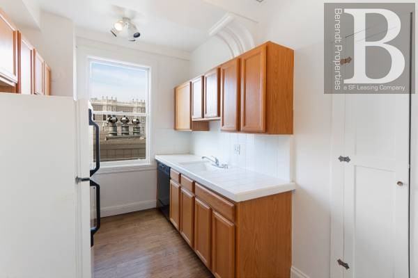 1770 Broadway - Photo 2 of 8