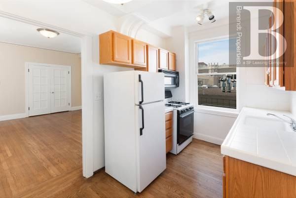 1770 Broadway - Photo 3 of 8