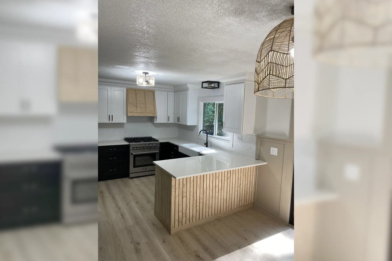 2928 Westedge Blvd - Photo 2 of 21