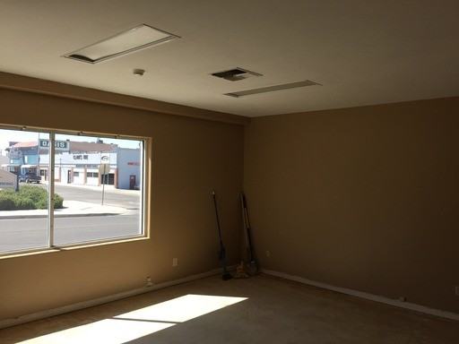 216 4th St - Photo 3 of 7