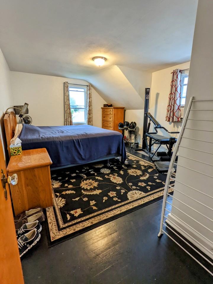 605 Delmar Pl #2 - Photo 3 of 5