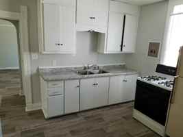 featured image of 419 S Indiana St