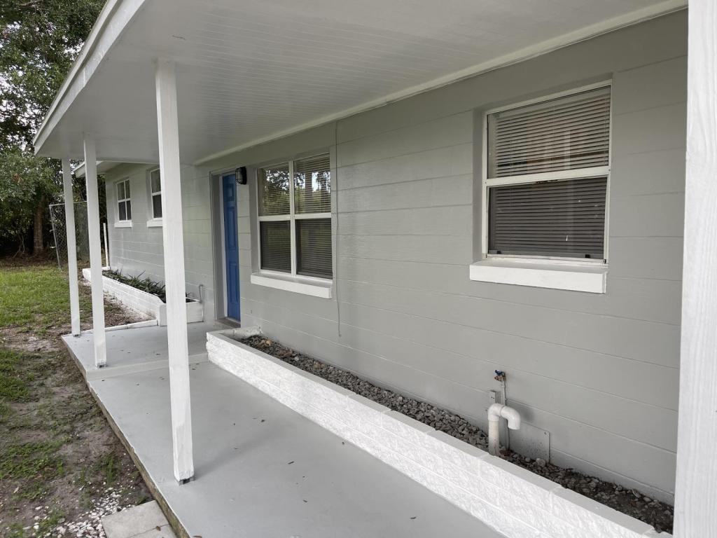 3427 W Main St - Photo 3 of 17