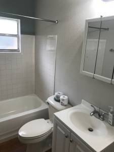 5127 E Seneca Ave #B - Photo 2 of 8