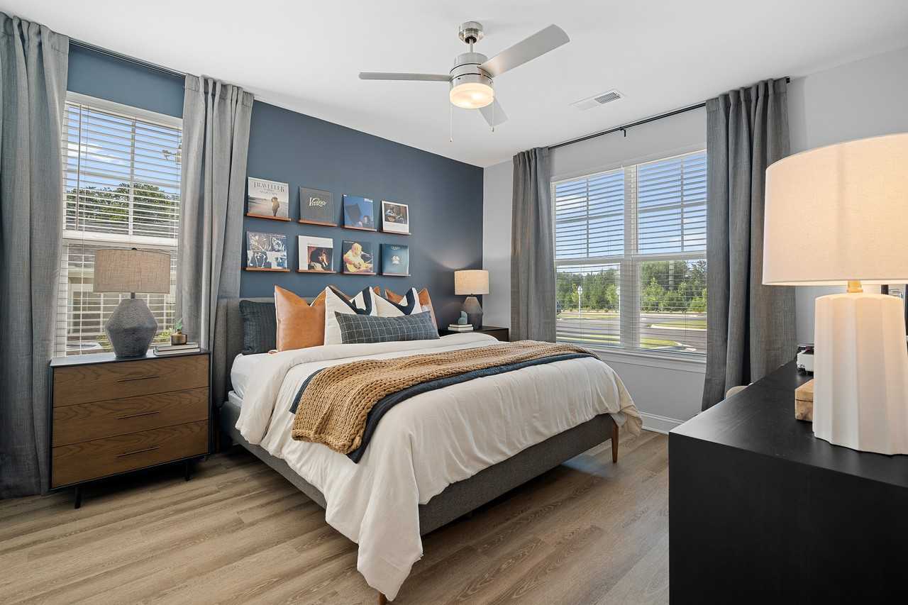 Hawthorne at the Forest - Photo 3 of 50