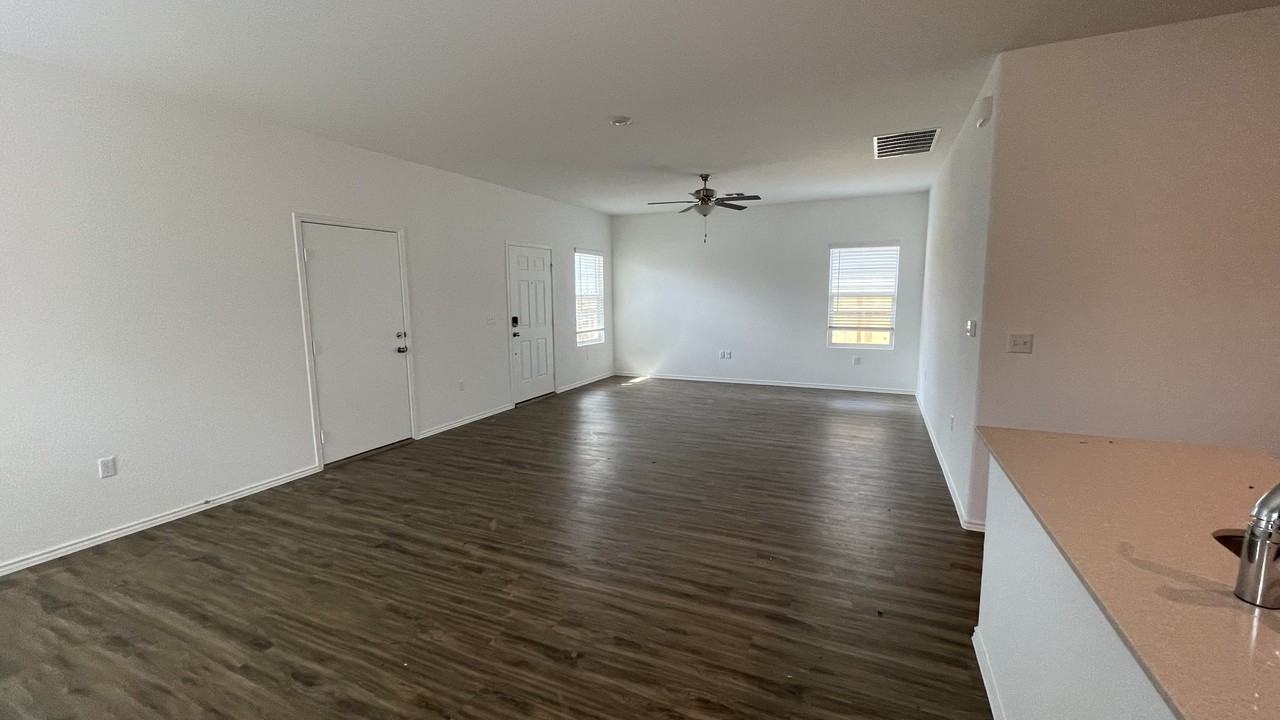 3608 Lodgepole Dr #NA - Photo 3 of 9