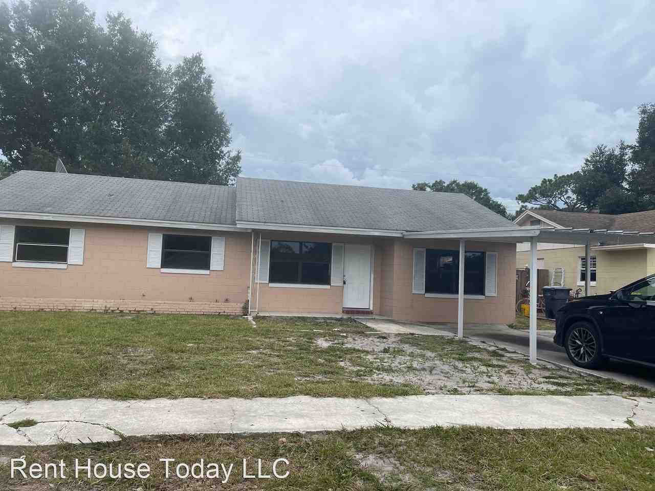 804 Glad Rd - Photo 3 of 15