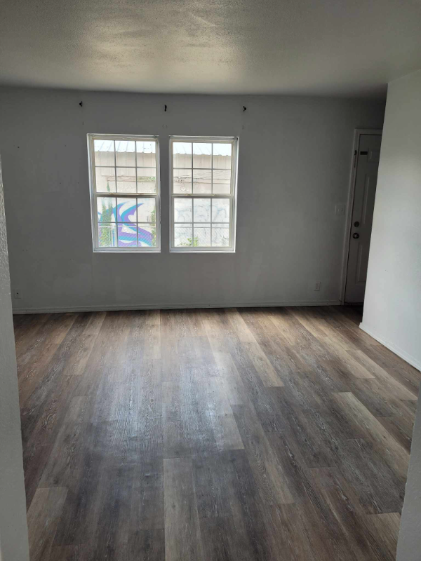 501 E Rogers Blvd #3 - Photo 3 of 9