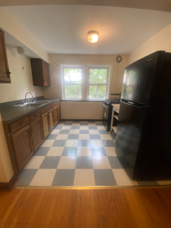 3323 Watson Rd - Photo 3 of 7