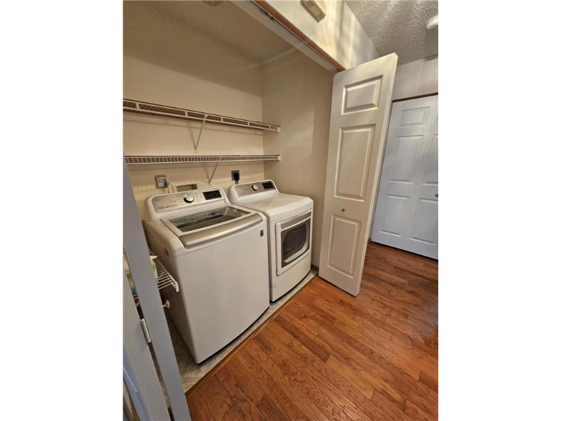 4925 34th Ct Nw - Photo 3 of 7