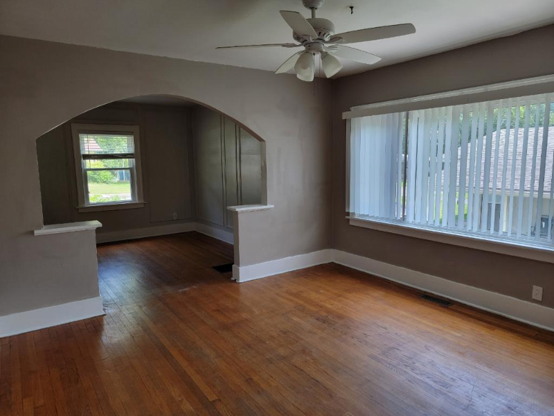 8620 Moran Pl - Photo 5 of 22