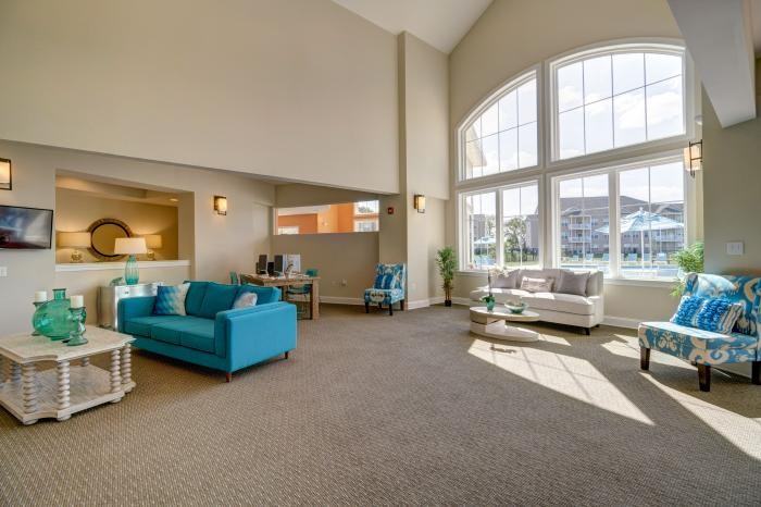 100 Isabelle Isle - Photo 3 of 10