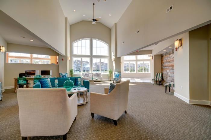 100 Isabelle Isle - Photo 4 of 10