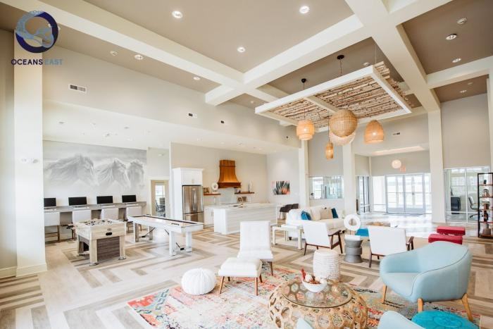 9800 Shore Break Lane - Photo 4 of 10