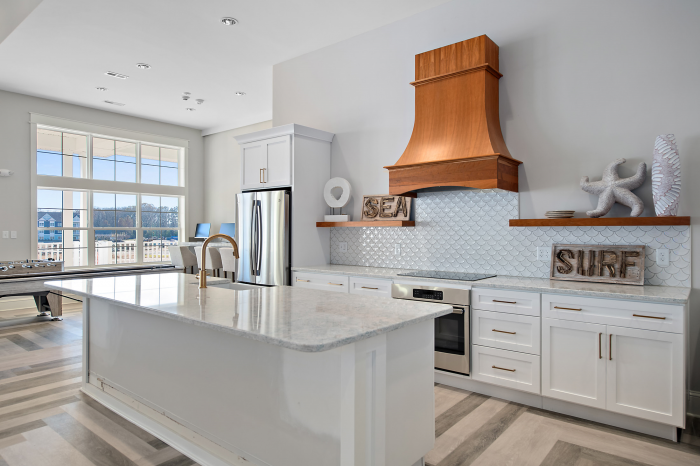 9800 Shore Break Lane - Photo 5 of 10