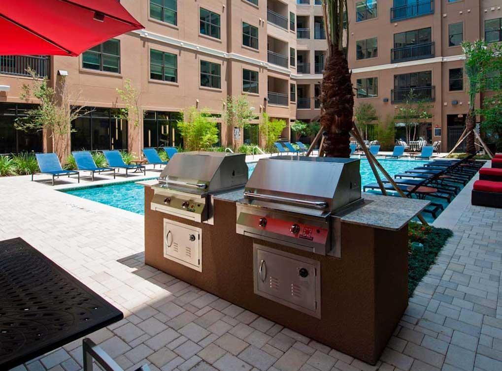 2526 Mccue Rd - Photo 3 of 10