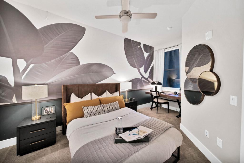 2003 Taylor St - Photo 6 of 10